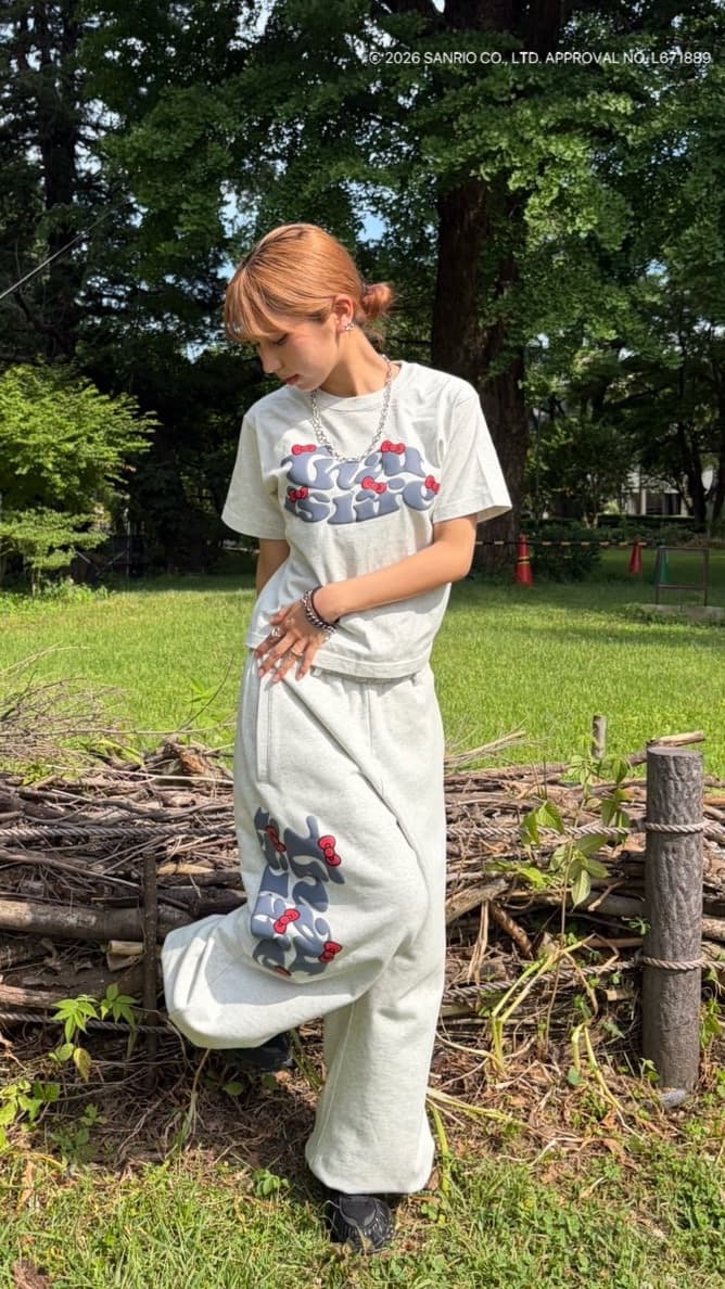 キティちゃんセットアップコーデ